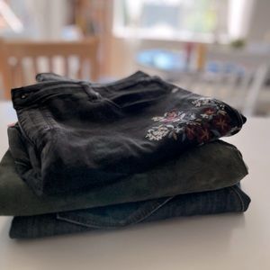 3 pk of jeans for 9$